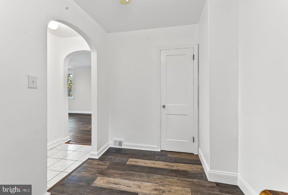 2203 Steele Road Drexel Hill, PA 19026 - Photo 11 of 19