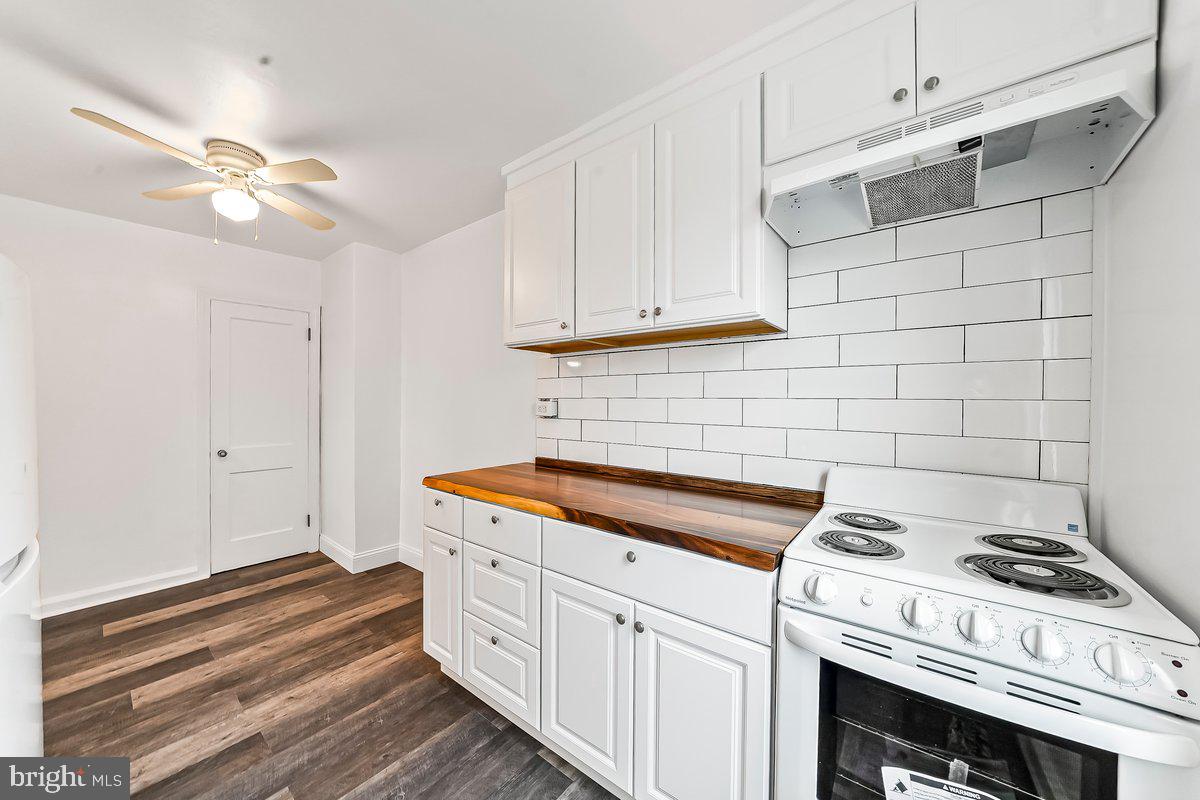 2203 Steele Road Drexel Hill, PA 19026 - Photo 10 of 19