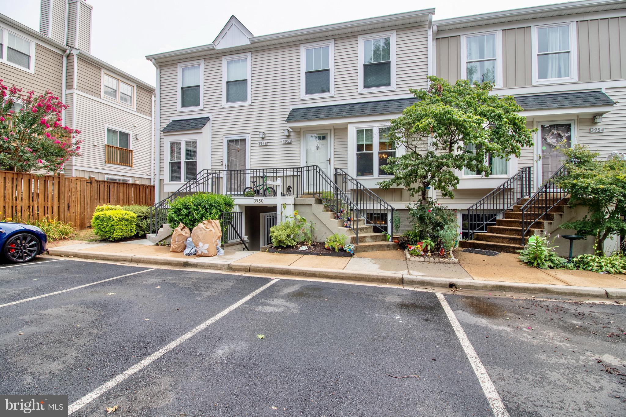 3950 9th Road South Arlington, VA 22204 - Photo 1 of 25 Gallery Image 1
