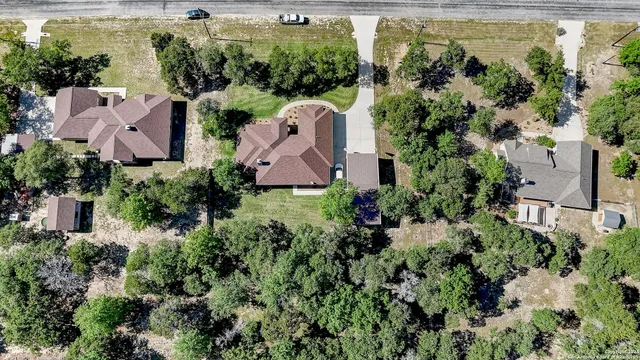 $650,000 | 315 Cibolo Ridge, La Vernia, TX 78121