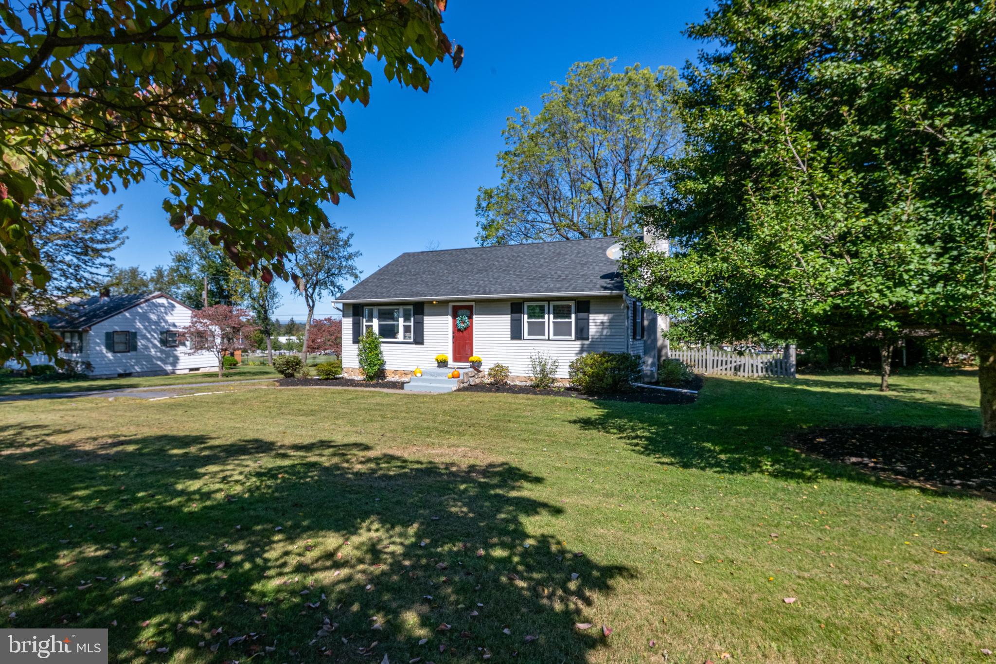 4115 Charles Road Emmaus, PA 18049 - Photo 3 of 33 Gallery Image 3