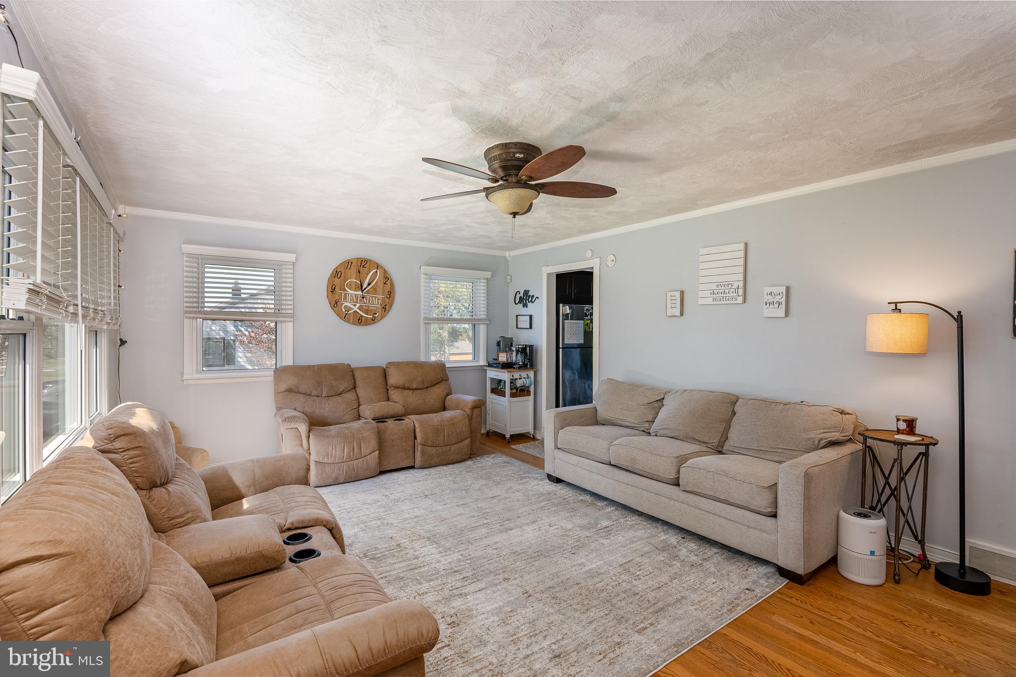 4115 Charles Road Emmaus, PA 18049 - Photo 4 of 33 Gallery Image 4