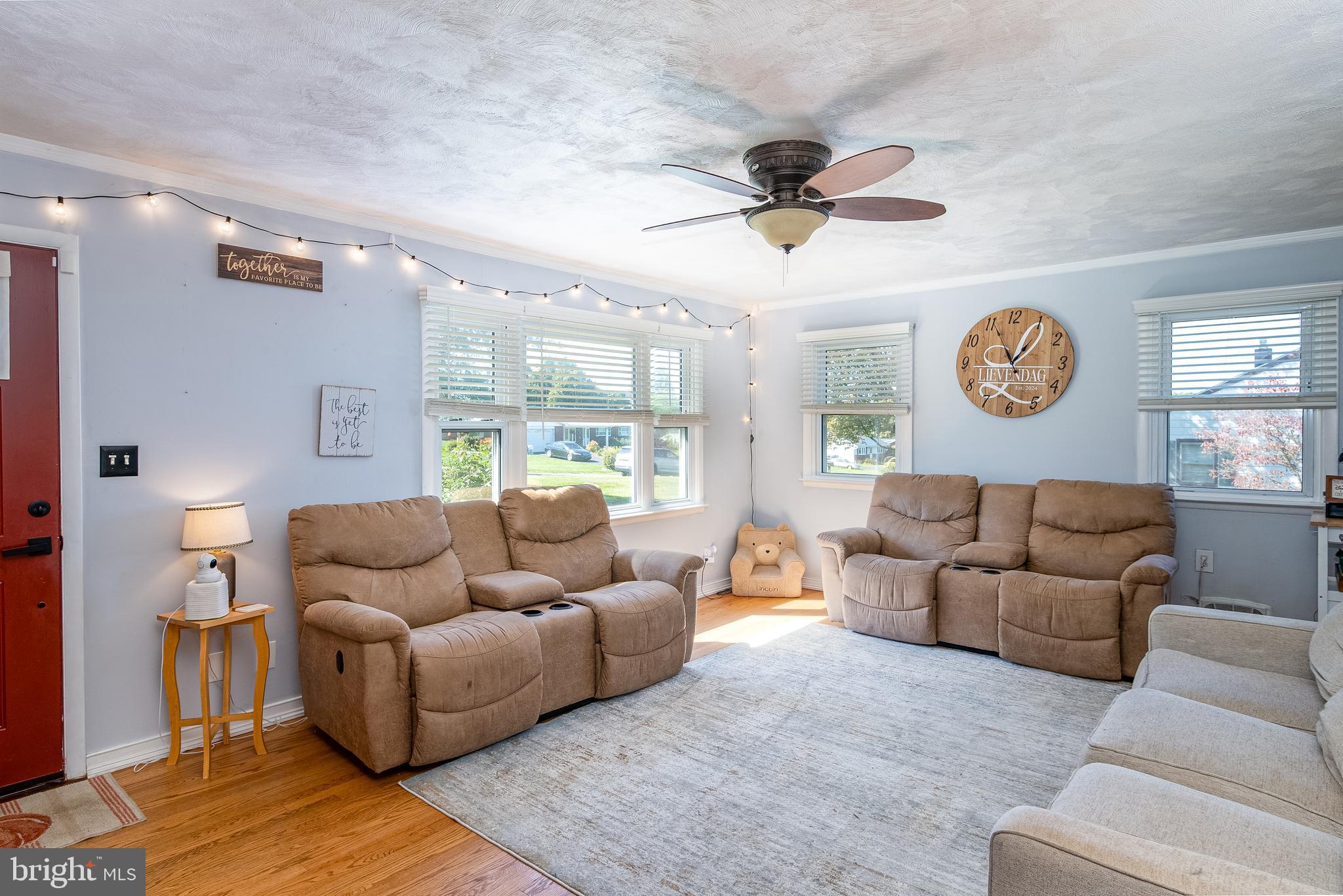 4115 Charles Road Emmaus, PA 18049 - Photo 5 of 33 Gallery Image 5