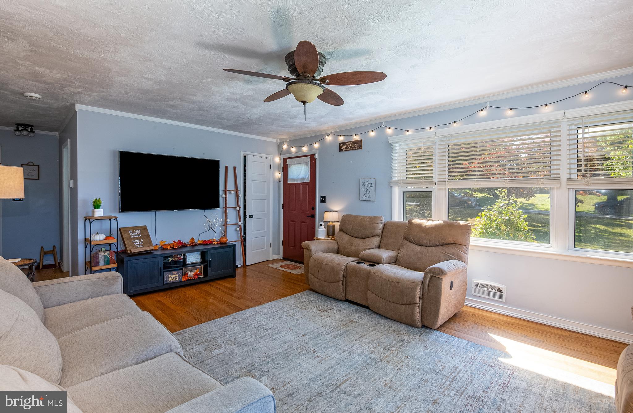 4115 Charles Road Emmaus, PA 18049 - Photo 6 of 33 Gallery Image 6
