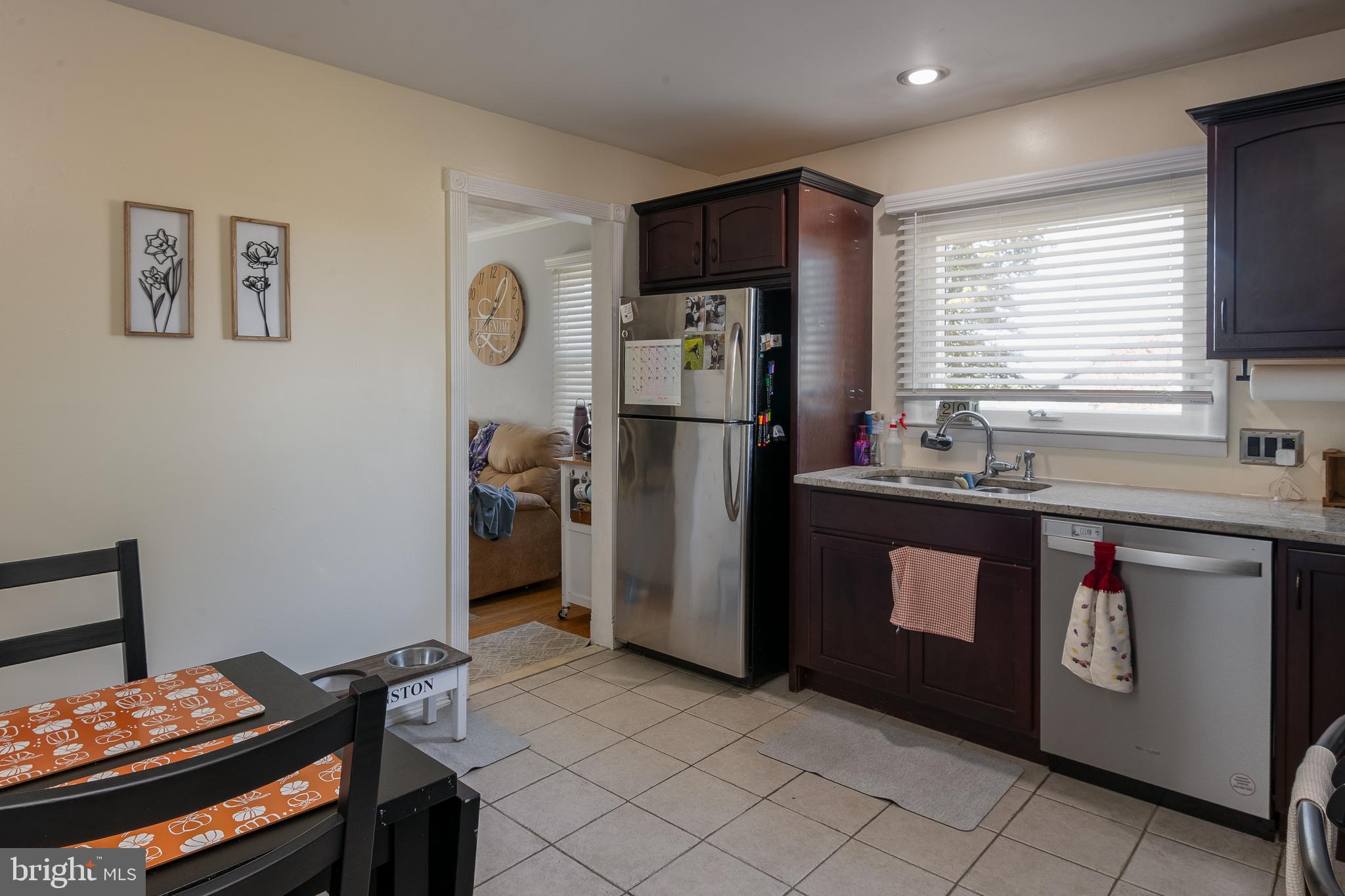 4115 Charles Road Emmaus, PA 18049 - Photo 10 of 33 Gallery Image 10