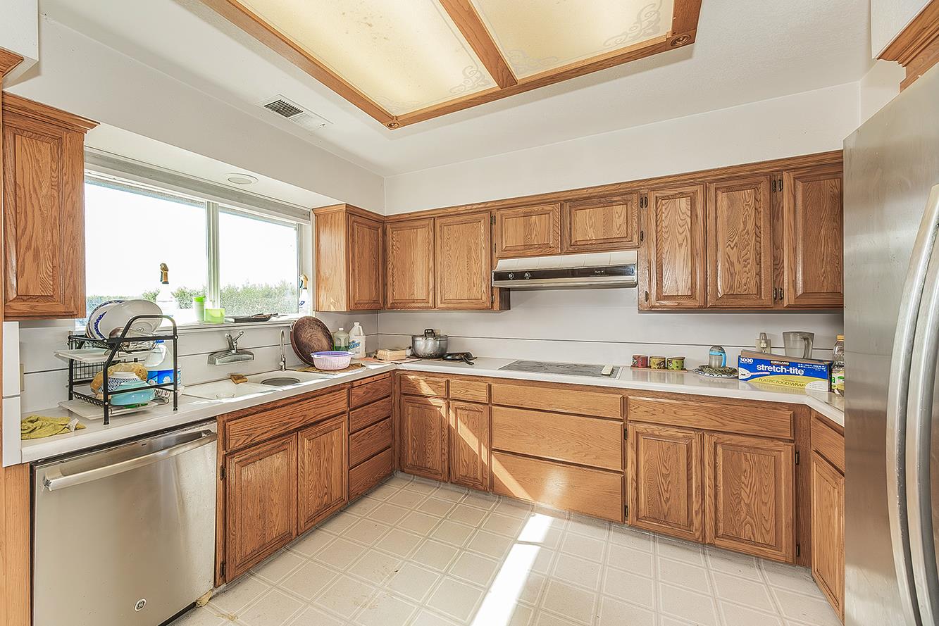 41179 Road 52 Reedley, CA 93654 - Photo 14 of 69