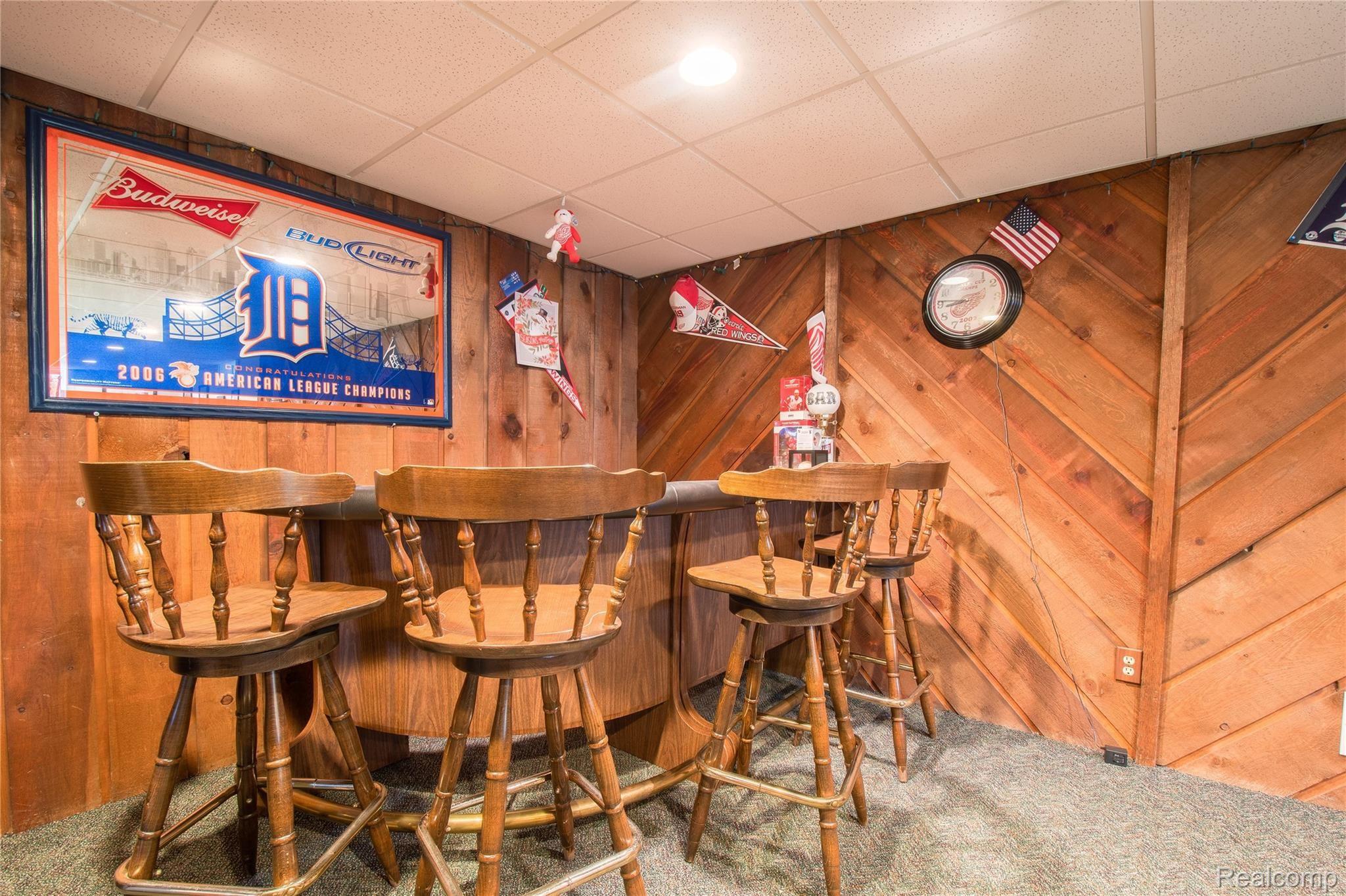 100 South Hughes Road Howell, MI 48843 - Photo 19 of 26 L.L. Rec Room