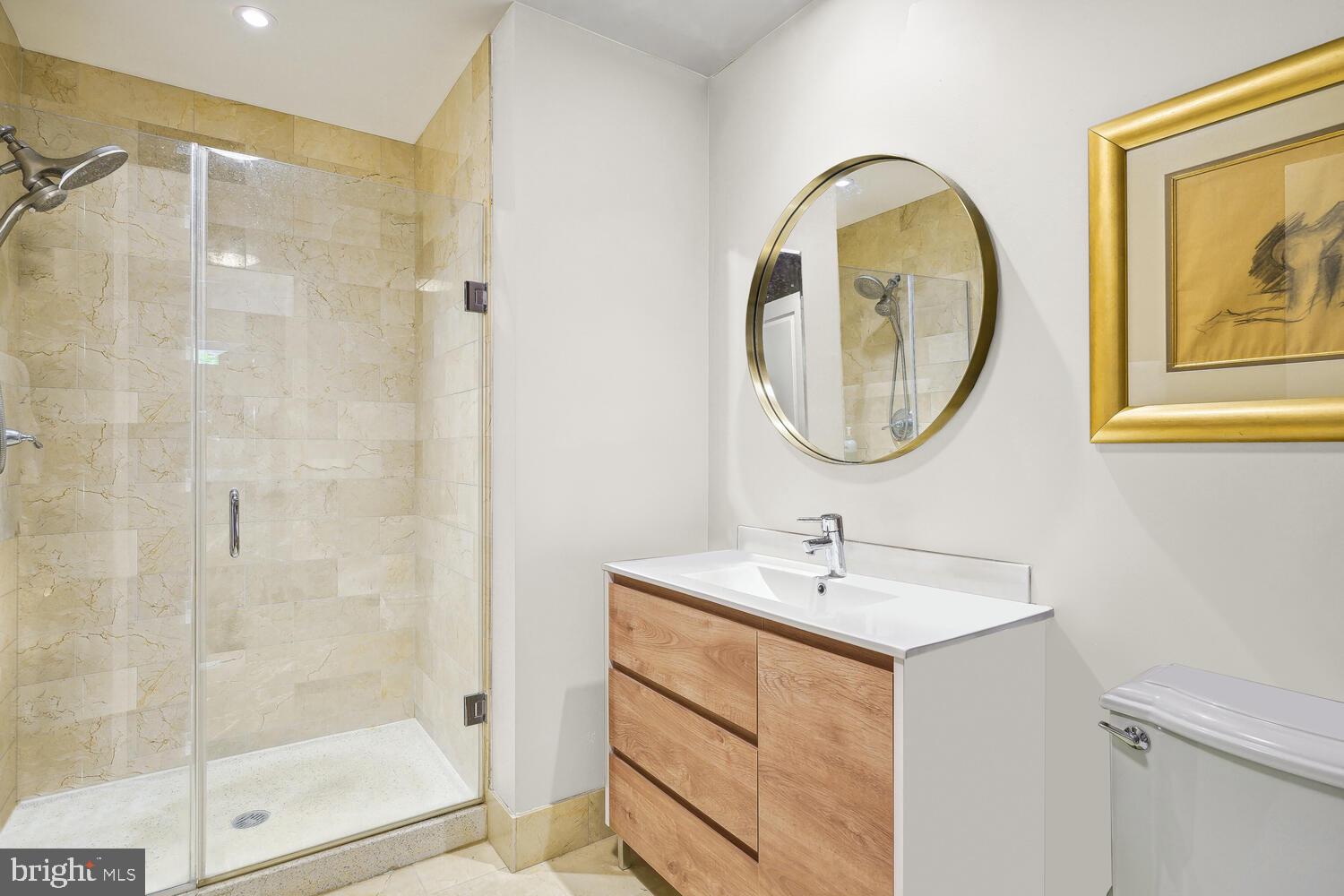 2425 L Street Northwest, Unit 241 Washington, DC 20037 - Photo 15 of 25 Bathroom 2