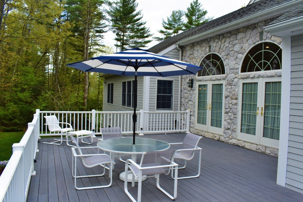 94 Ring Road Kingston, MA 02364 - Photo 4 of 30 Gallery Image 4
