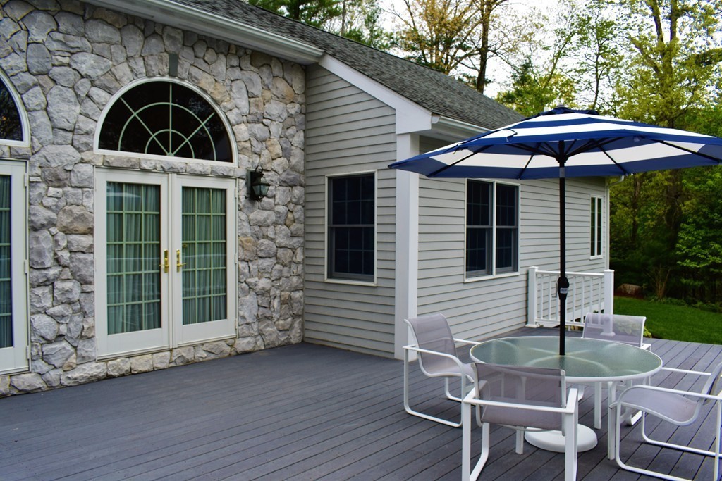 94 Ring Road Kingston, MA 02364 - Photo 5 of 30 Gallery Image 5