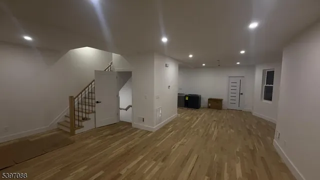 $4,950 | 616 Park Avenue, Unit 1, Elizabeth, NJ 07208