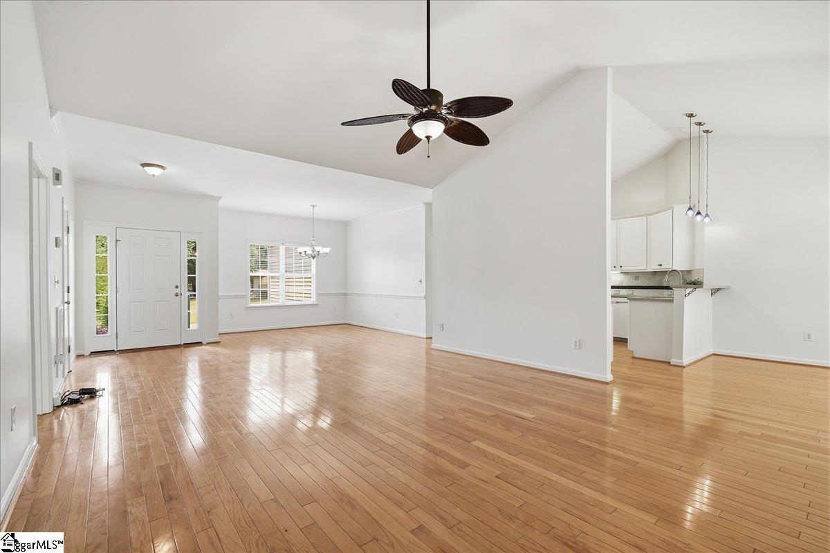 407 Roberts Road Taylors, SC 29687 - Photo 6 of 46 Gallery Image 6