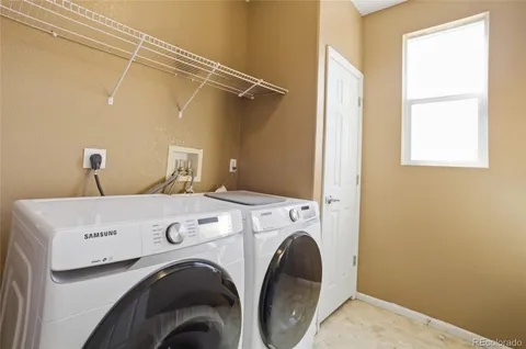 $499,500 | 5573 Jasper Street, Denver, CO 80239