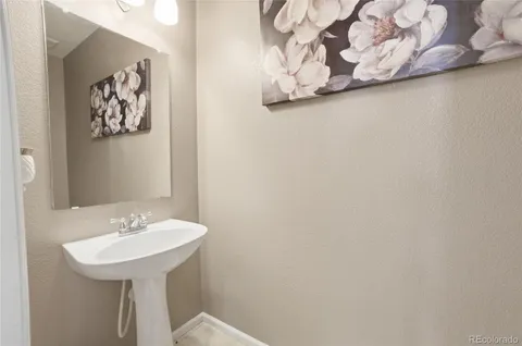 $499,500 | 5573 Jasper Street, Denver, CO 80239