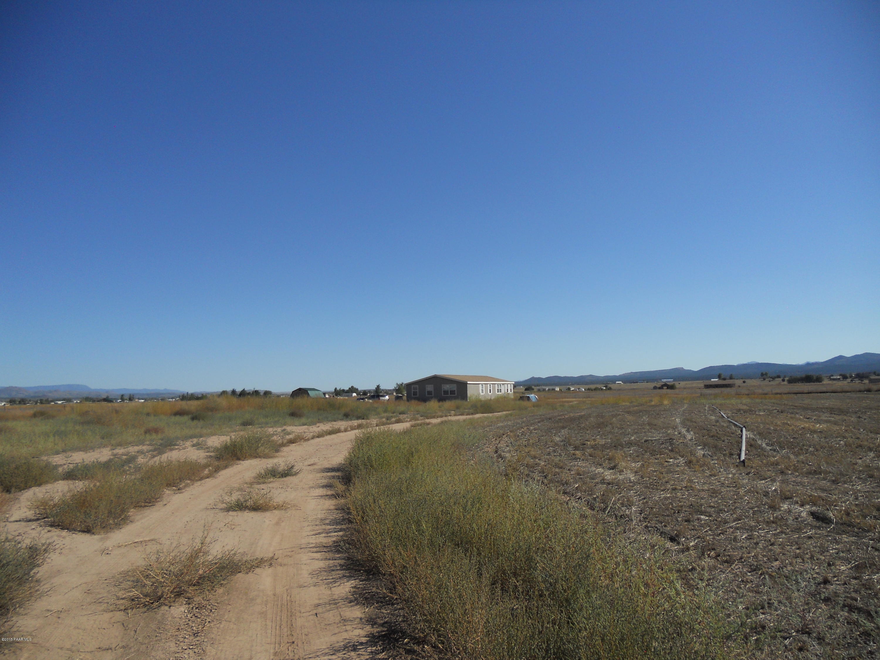 3350 West Rocky Road Paulden, AZ 86334 - Photo 2 of 3 DSCN1309