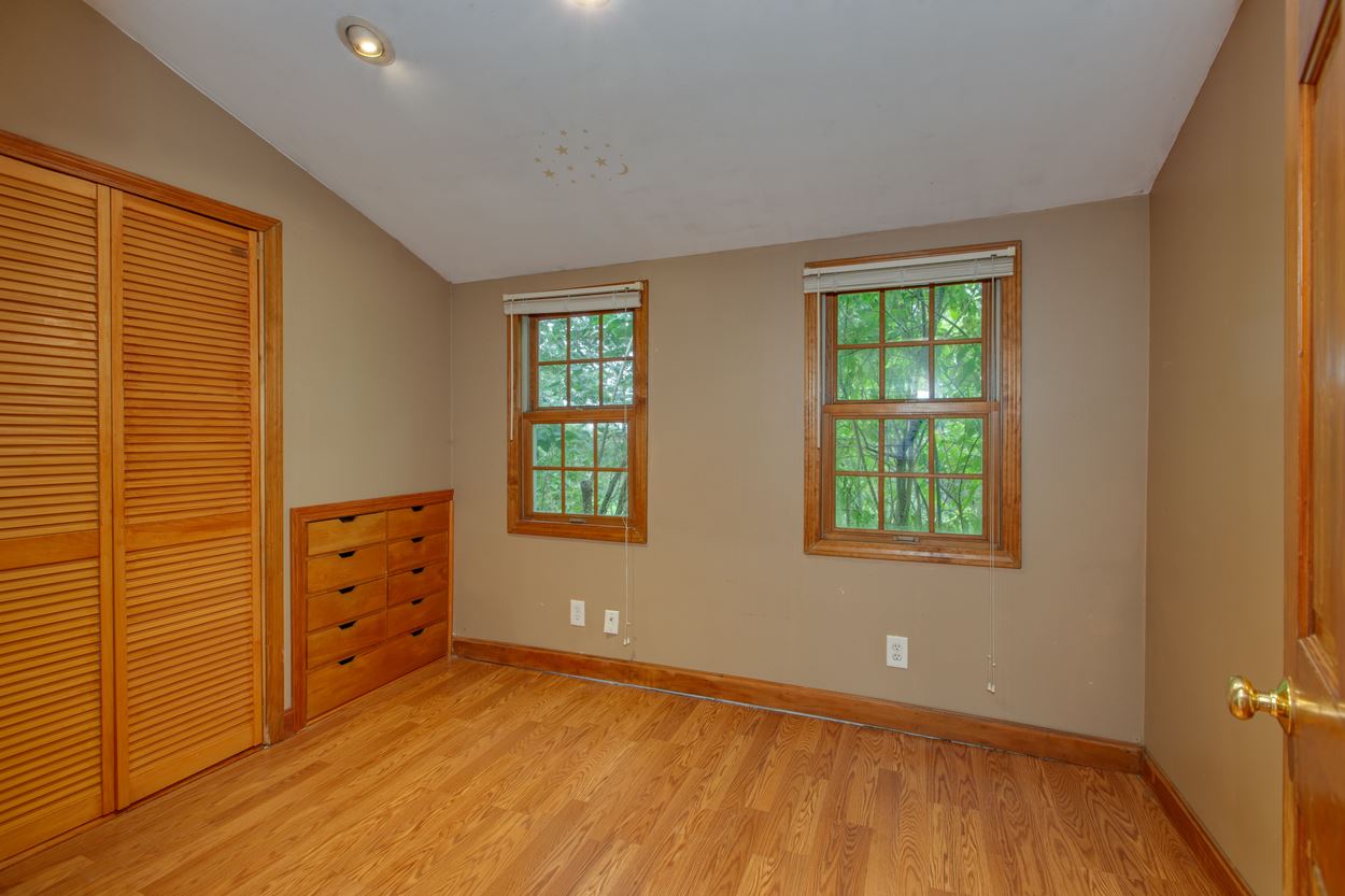 153 North Road Deerfield, NH 03037 - Photo 20 of 27