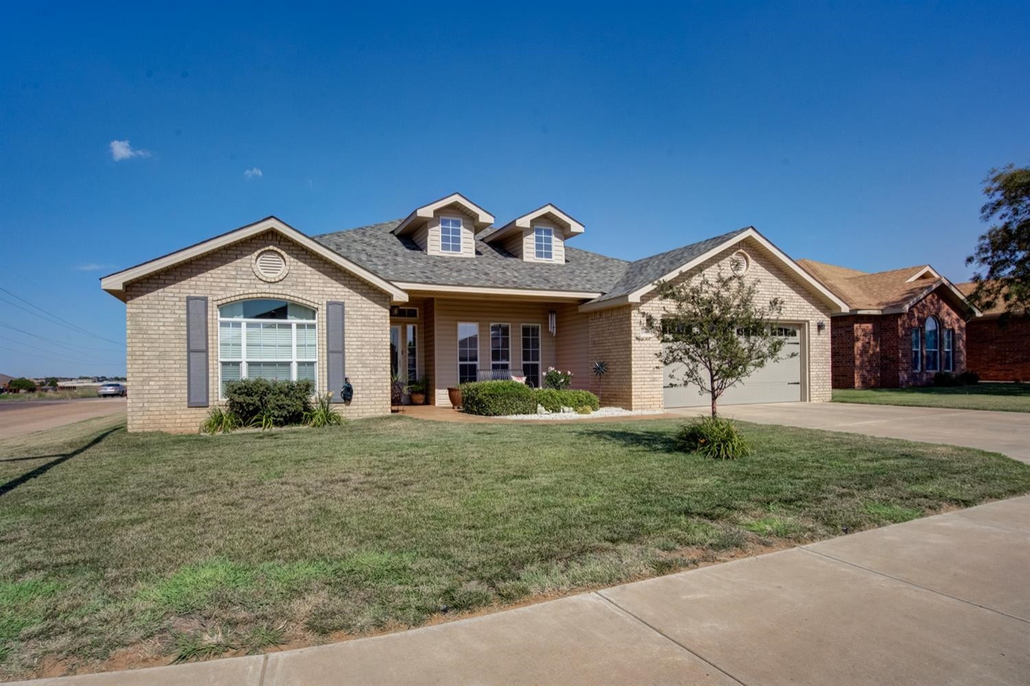 10601 Clinton Avenue Lubbock, TX 79424 - Photo 2 of 43 Photo 2