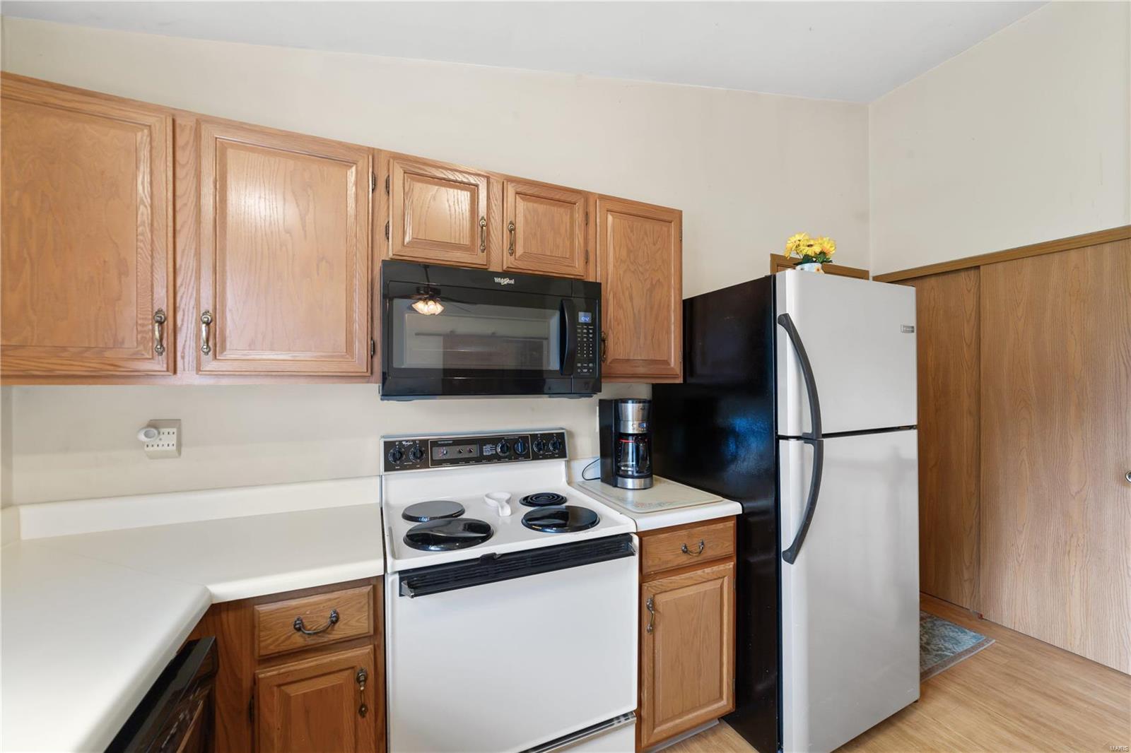 1152 Spencer Road St. Peters, MO 63376 - Photo 17 of 29 Gallery Image 17