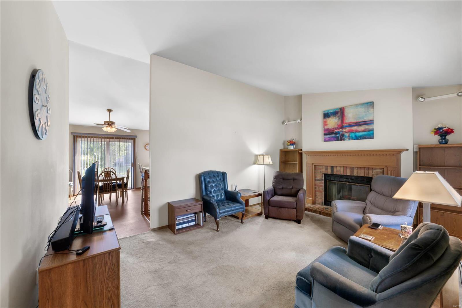 1152 Spencer Road St. Peters, MO 63376 - Photo 9 of 29 Gallery Image 9