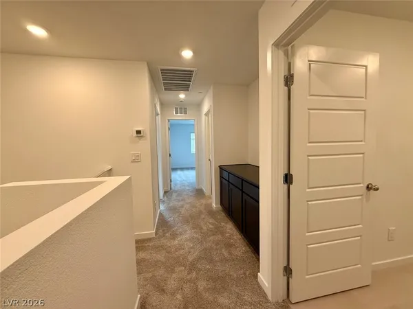 $2,195 | 162 Hadley Heights, Henderson, NV 89011