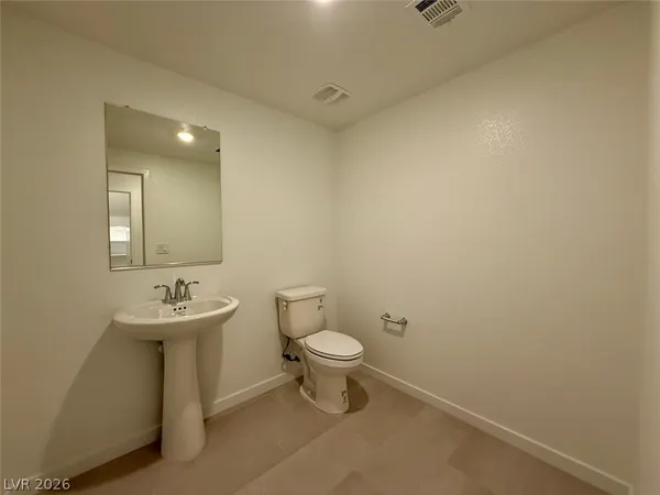 $2,195 | 162 Hadley Heights, Henderson, NV 89011