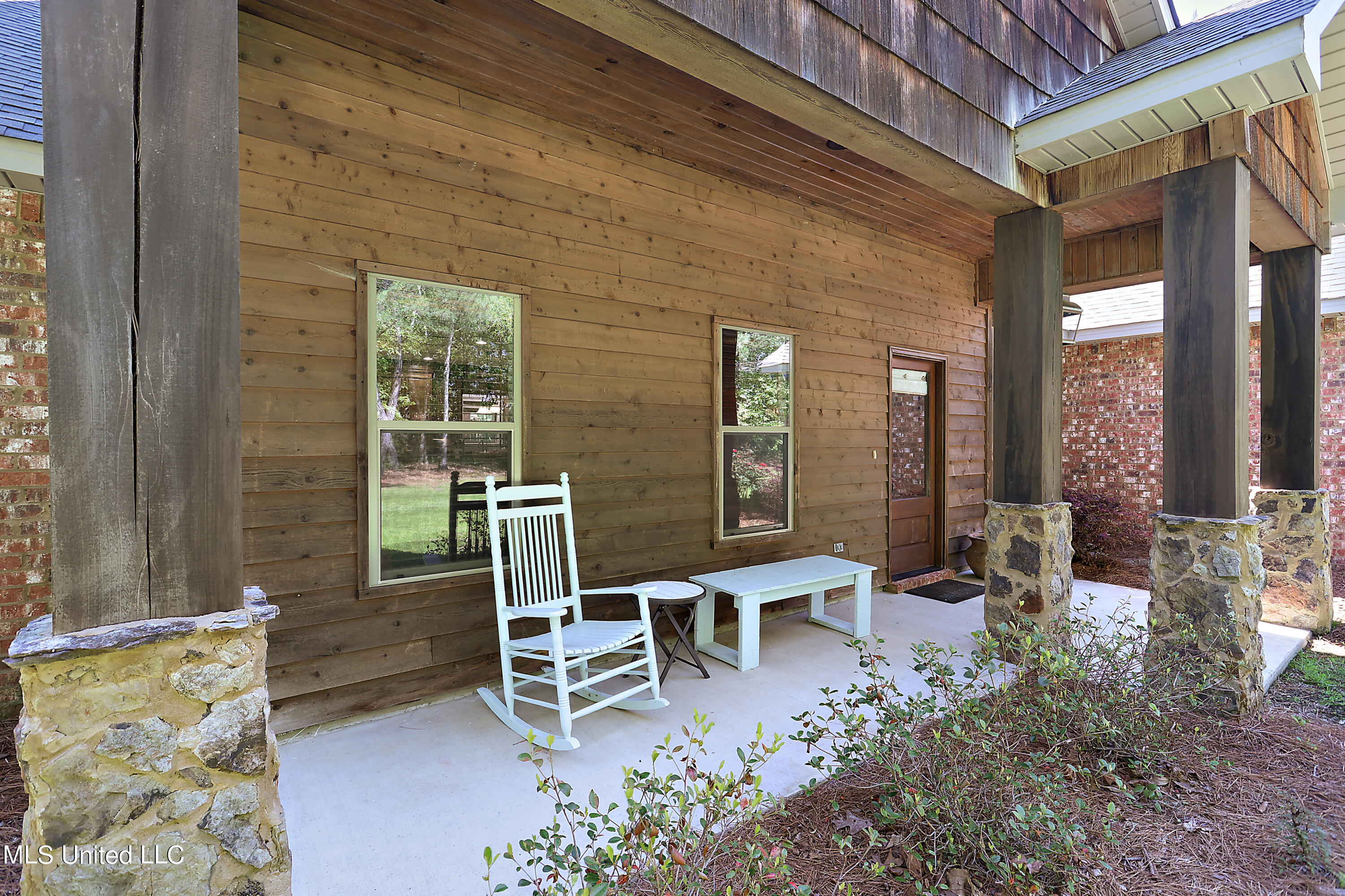 1136 Stump Ridge Road Brandon, MS 39047 - Photo 5 of 37 05-1136 Stump Ridge Rd