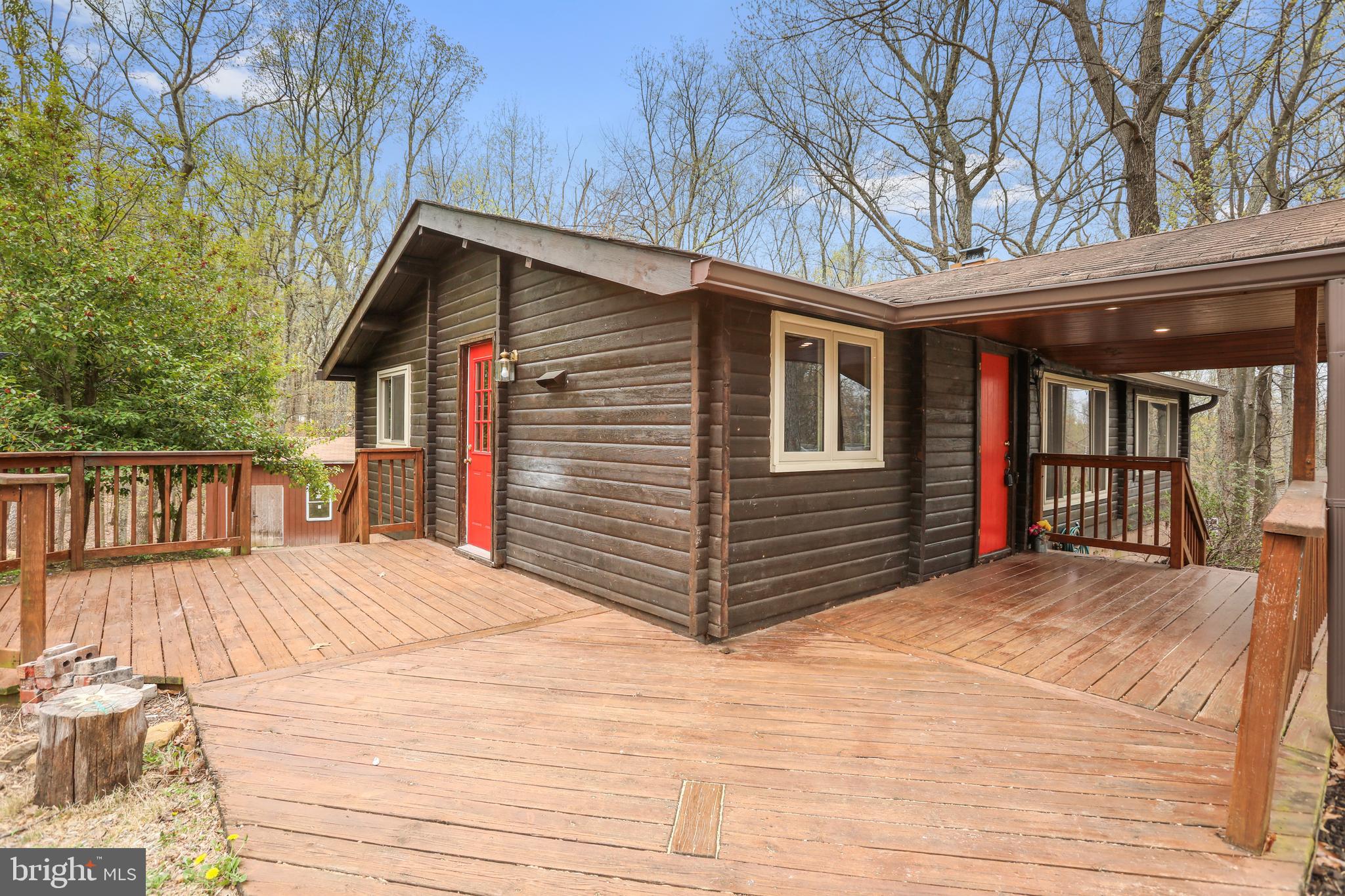 184 Revenoor Road Harpers Ferry, WV 25425 - Photo 3 of 22 Gallery Image 3