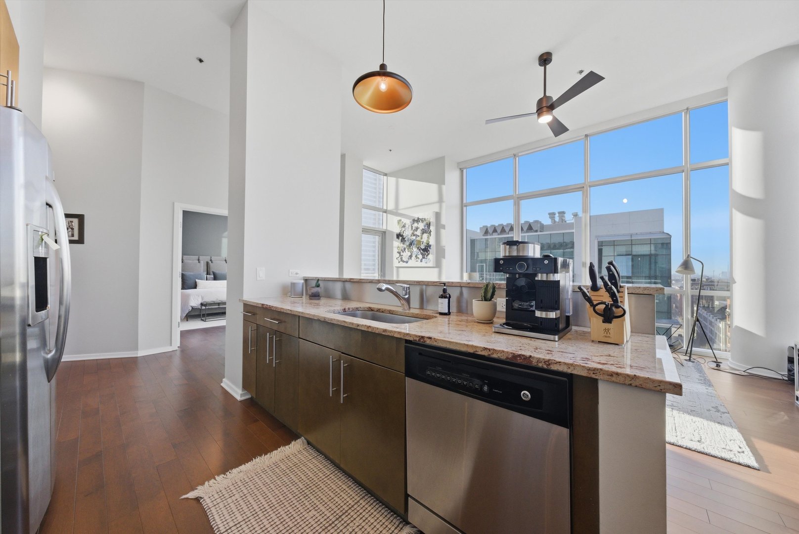 123 South Green Street, Unit 1208B Chicago, IL 60607 - Photo 12 of 32