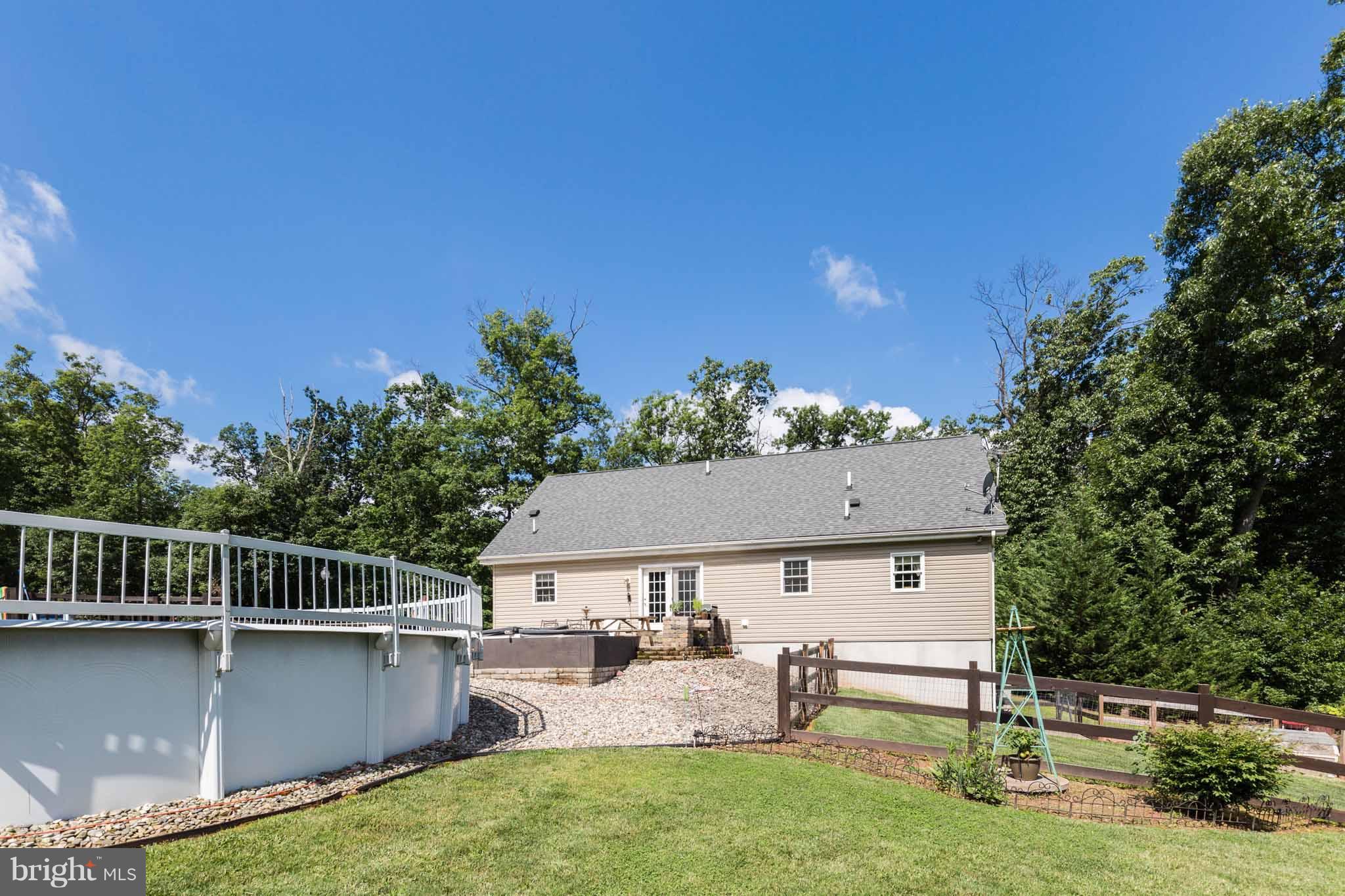 3973 North Stone Road Taneytown, MD 21787 - Photo 25 of 30 Exterior (Rear)