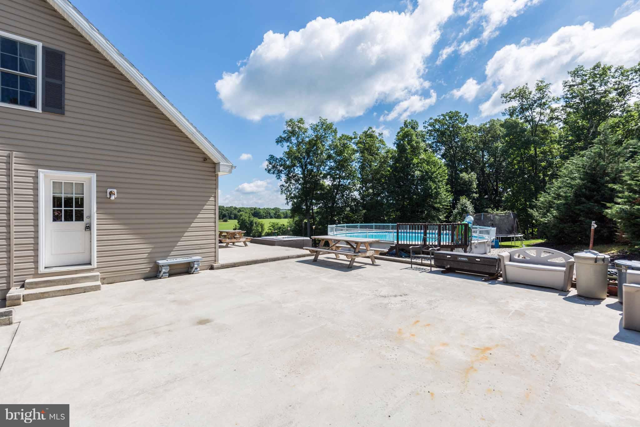 3973 North Stone Road Taneytown, MD 21787 - Photo 28 of 30 Exterior (General)