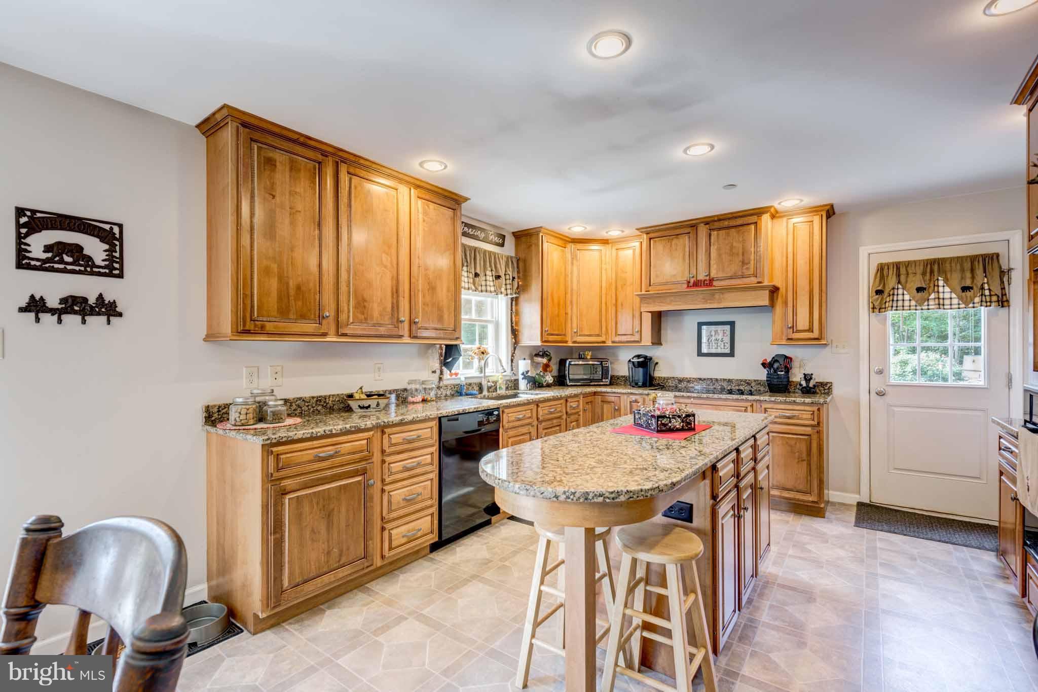 3973 North Stone Road Taneytown, MD 21787 - Photo 5 of 30 Kitchen