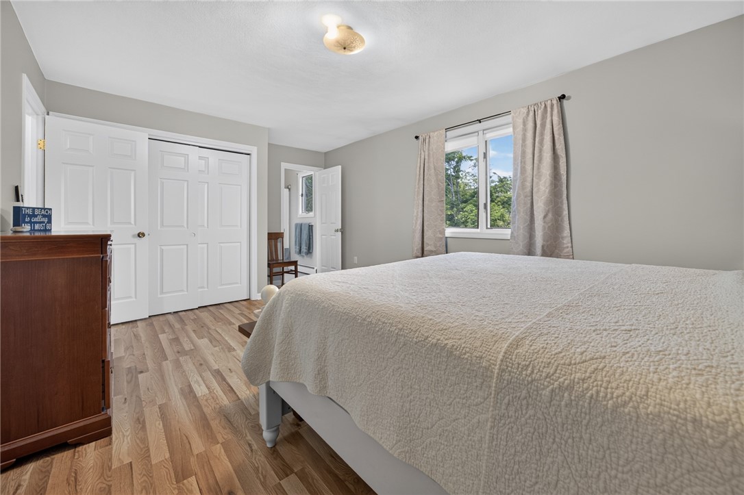 8 SW Road Narragansett, RI 02882 - Photo 14 of 42