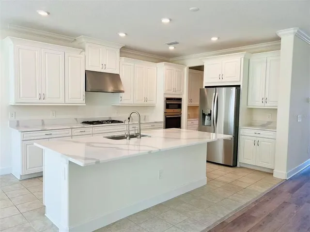 $698,000 | 1452 Waterview Ridge Circle, Apopka, FL 32703