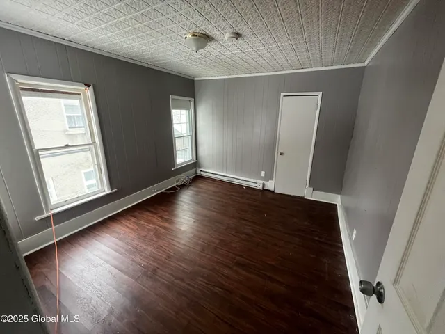 $1,100 | 520 North Market Street, Johnstown, NY 12095