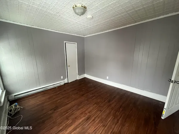 $1,100 | 520 North Market Street, Johnstown, NY 12095