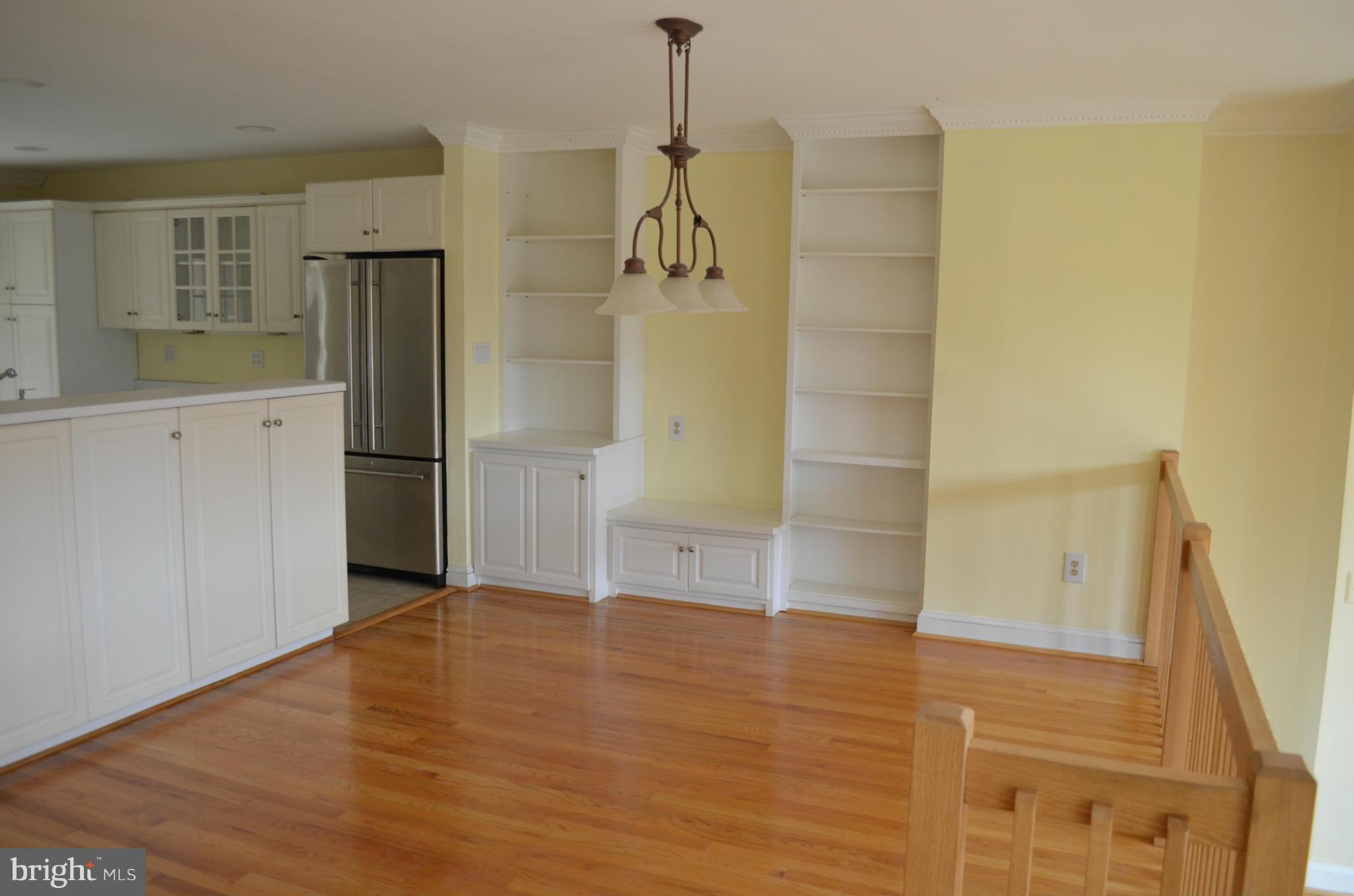 11103 Watermans Drive Reston, VA 20191 - Photo 10 of 27 Dining Room