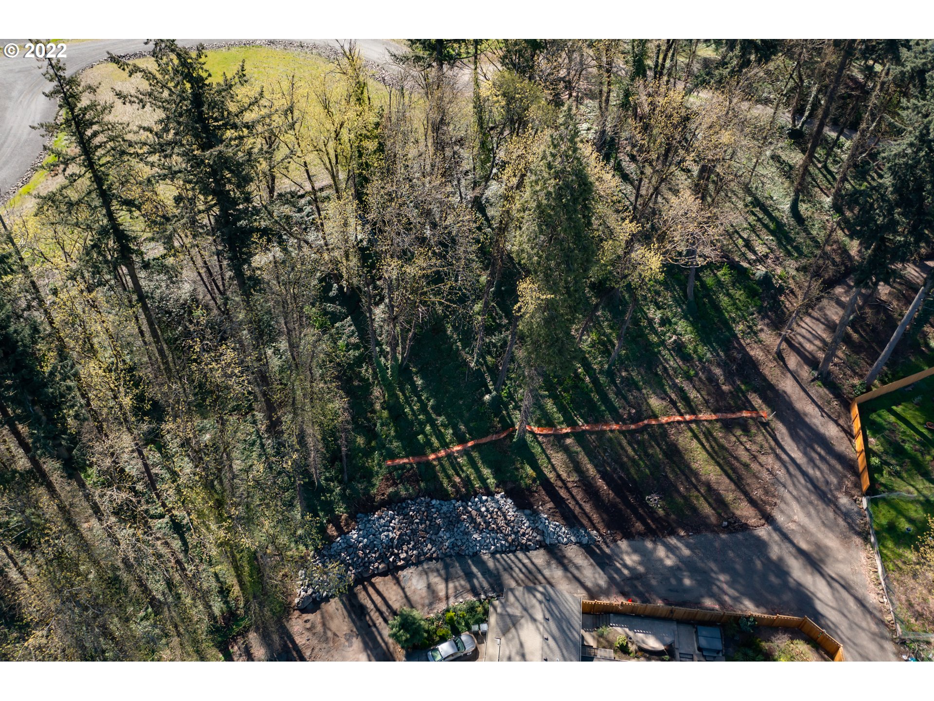540 South 6th Springfield Or 97477 Springfield, OR 97477 - Photo 6 of 15 a view of an outdoor space and a lake view