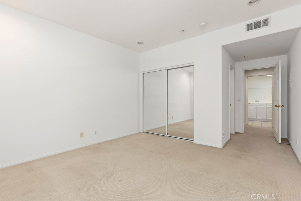 402 Quail Ridge Irvine, CA 92603 - Photo 5 of 17 Gallery Image 5
