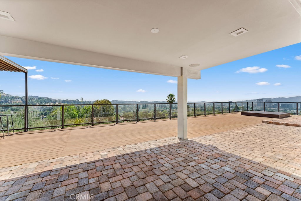 900 Cavanagh Road Glendale, CA 91207 - Photo 44 of 75 Gallery Image 44