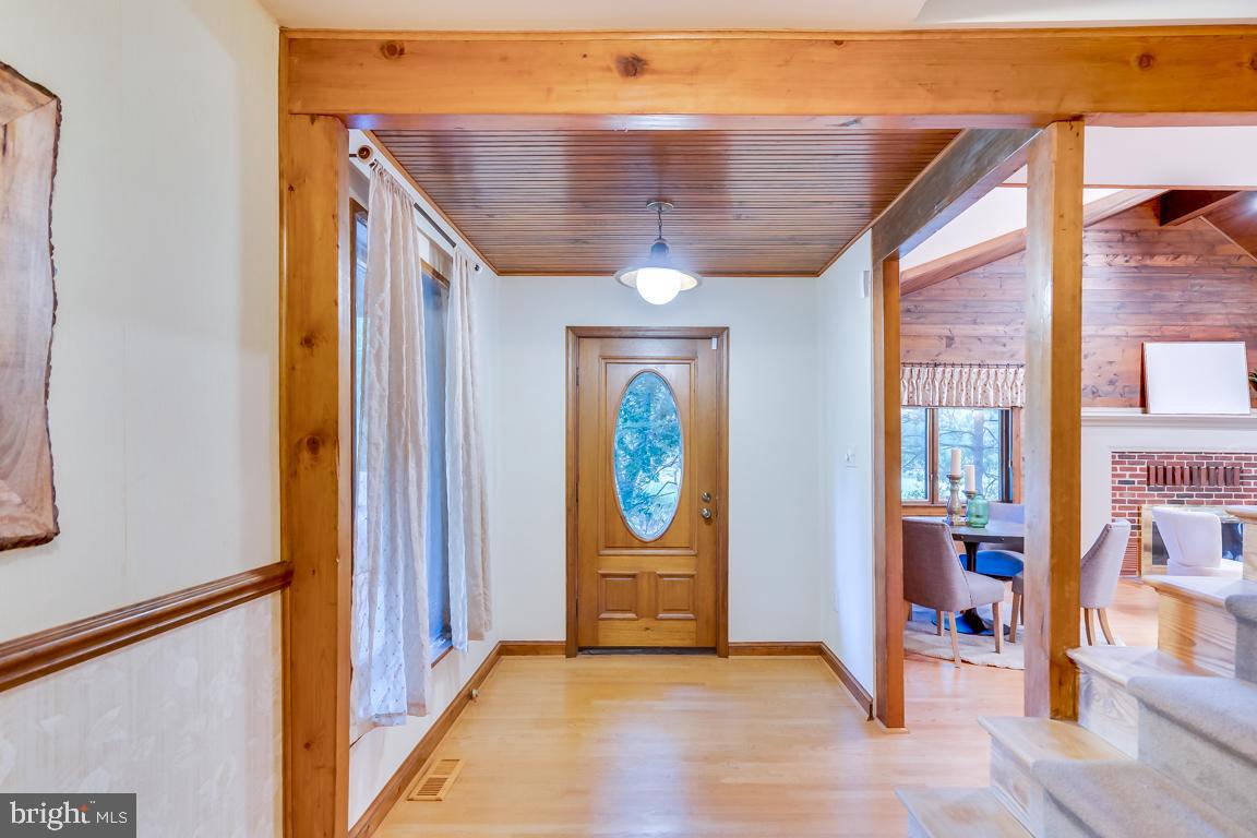 13810 Alderton Road Silver Spring, MD 20906 - Photo 12 of 46