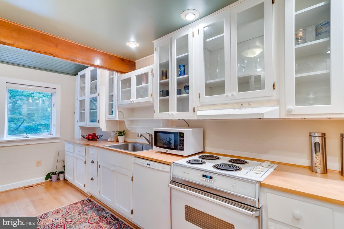 13810 Alderton Road Silver Spring, MD 20906 - Photo 21 of 46