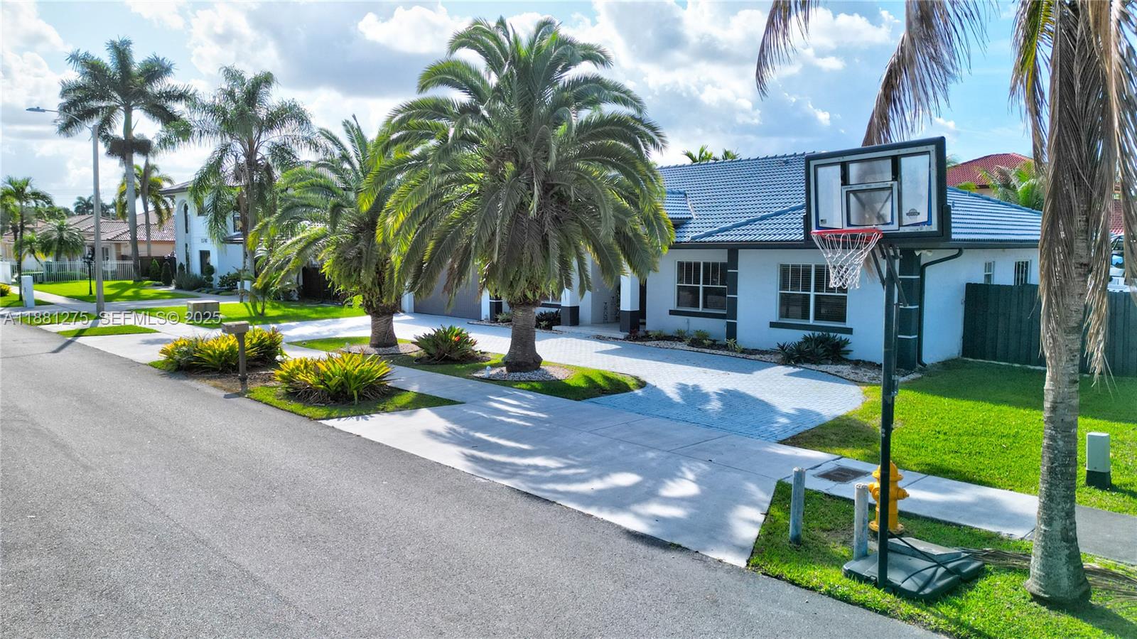 15750 Southwest 45th Street Miami, FL 33185 - Photo 4 of 45