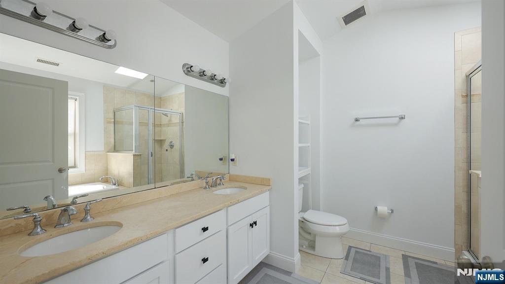1625 Paterson Plank Road, Unit 10 Secaucus, NJ 07094 - Photo 16 of 20