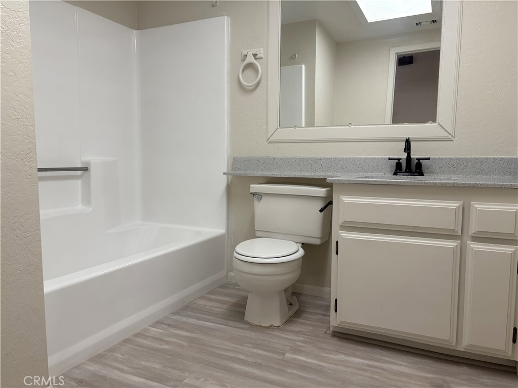 13508 Mohawk Road Apple Valley, CA 92308 - Photo 5 of 11