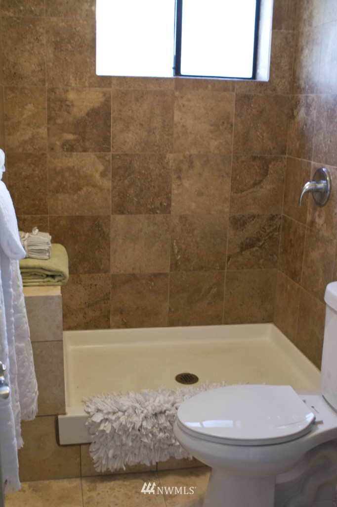 4437 Northeast 23rd Court Renton, WA 98059 - Photo 21 of 25
