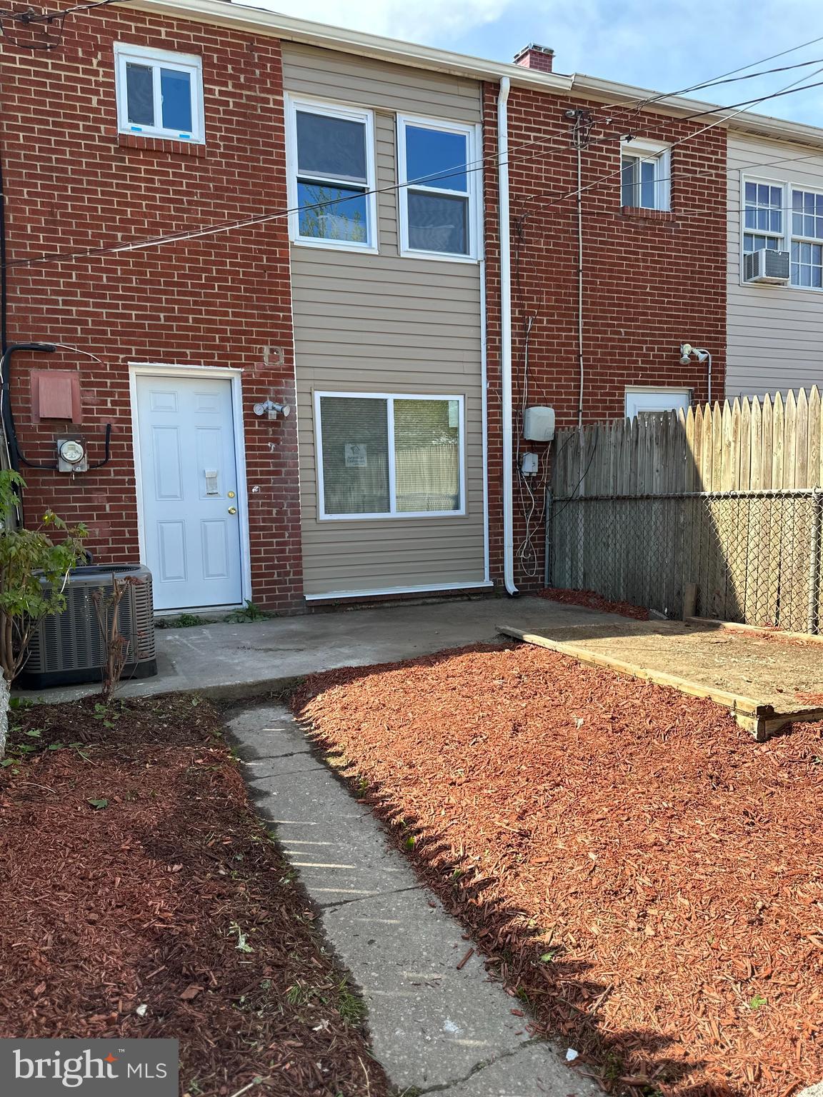 2073 Larkhall Road Dundalk, MD 21222 - Photo 4 of 5