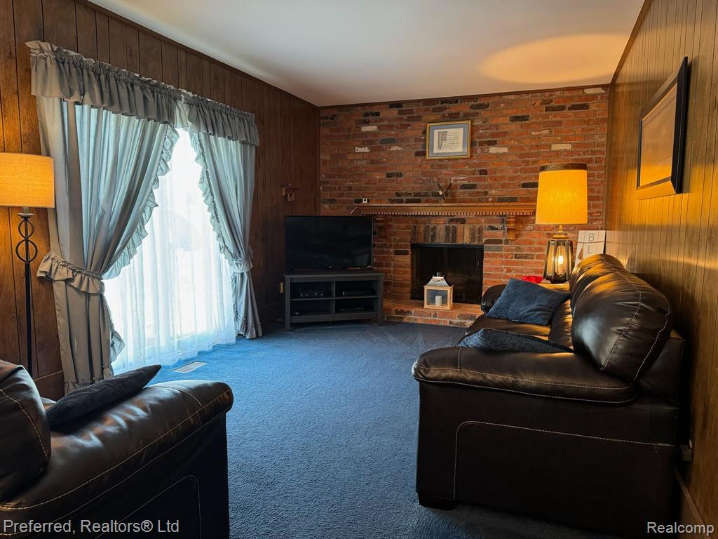 301 Meadowlake Road Canton, MI 48188 - Photo 6 of 27