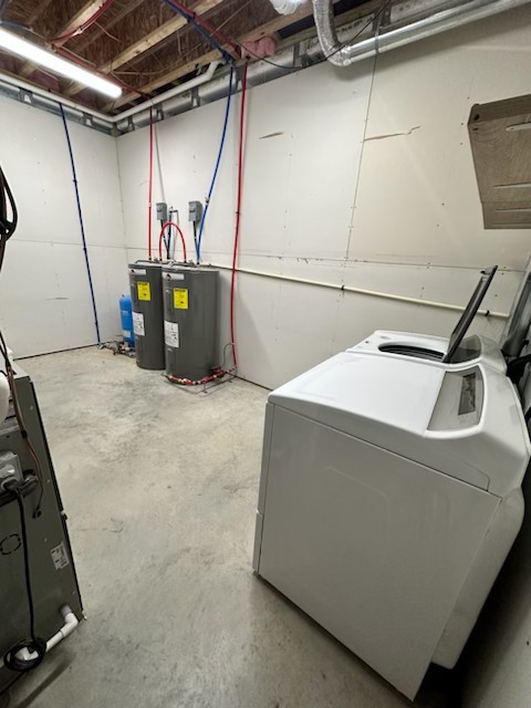 554 Hayes Ridge Road Indian Mound, TN 37079 - Photo 22 of 40 a utility room with dryer and washer