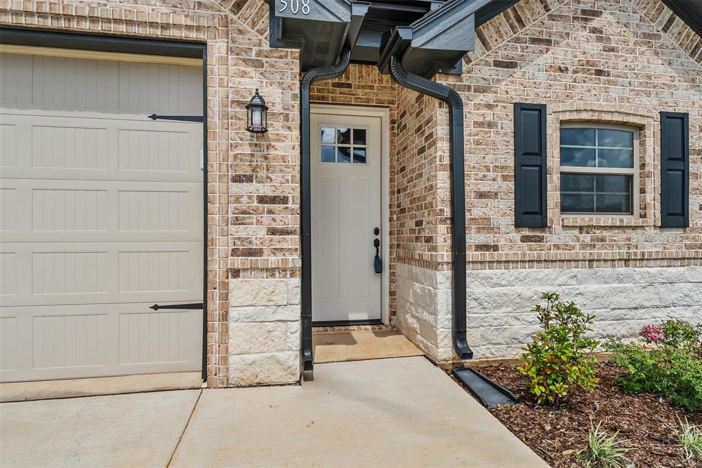508 Cornerstone Road Lindale, TX 75771 - Photo 4 of 29