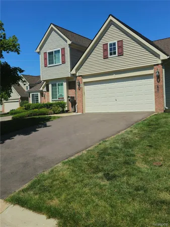 $369,900 | 450 Lilly View Court, Howell, MI 48843